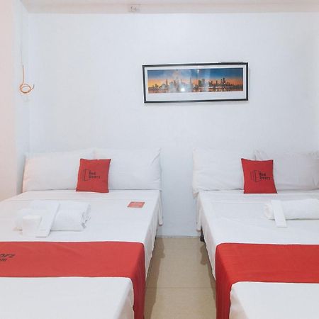 Готель Reddoorz Near Lrt 2 Antipolo Station Екстер'єр фото