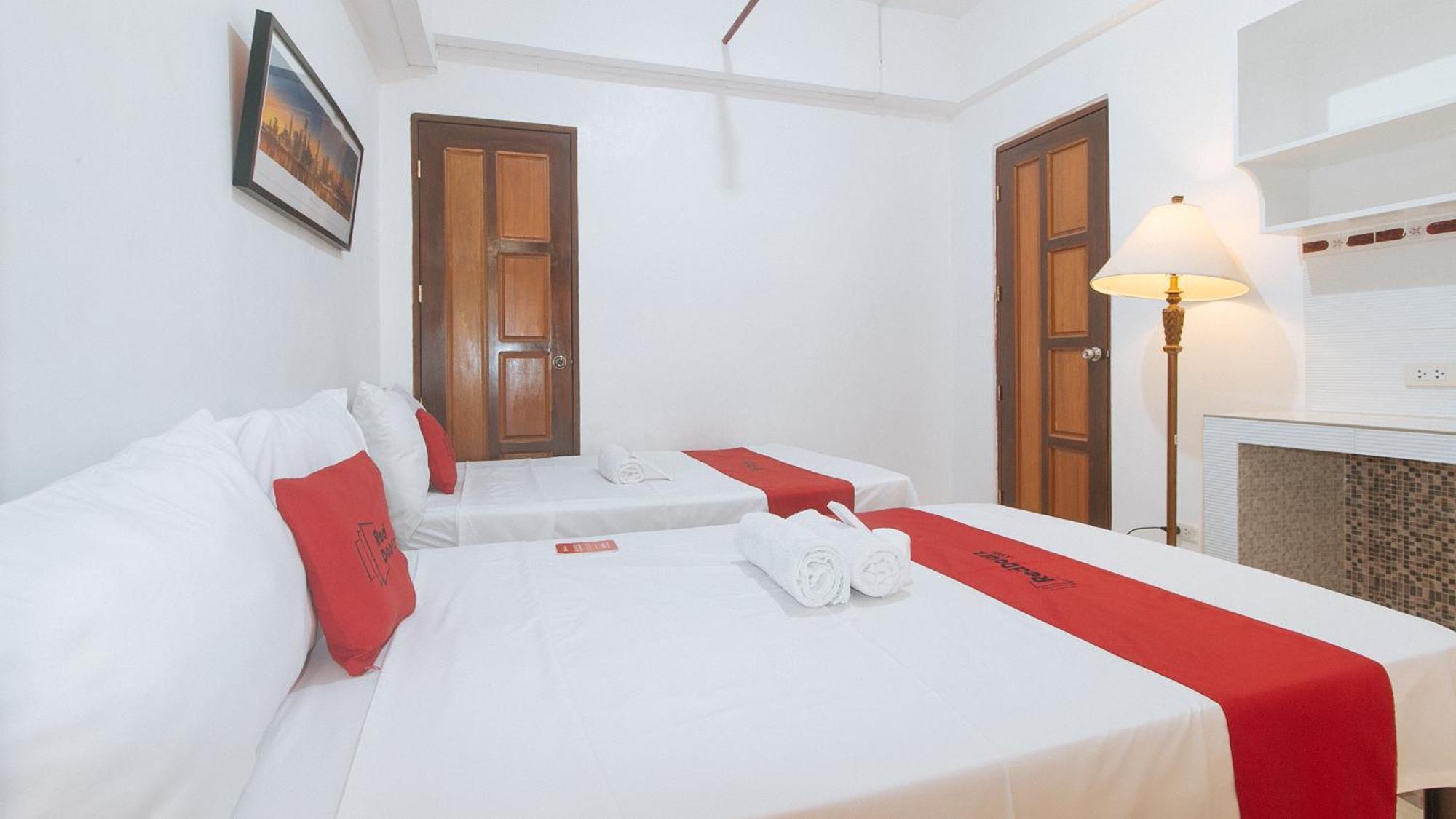 Готель Reddoorz Near Lrt 2 Antipolo Station Екстер'єр фото